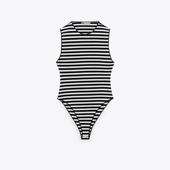 NWT Zara striped top with gorgeous open back design | Size S - Picture 5 of 6